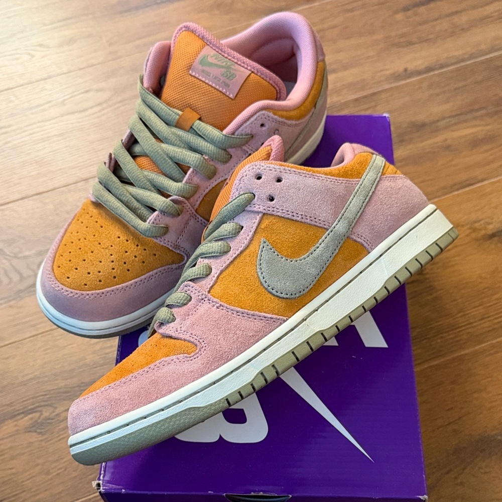 Nike SB Dunk Low Pro